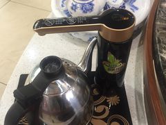 智能电茶炉-點無缺茶楼·海鲜酒家(世博店)