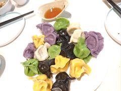 海鲜全家福水饺-海东头·疙瘩汤(万达四楼店)