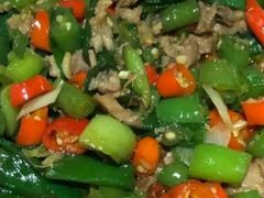 蒜苗小炒肉-潇湘阁(昆泰国际大厦店)
