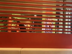 -麦当劳(世界城广场店)