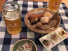 -皇冠自酿啤酒坊(中国红街5号楼店)