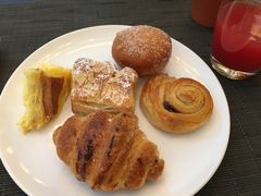 -广州天河希尔顿酒店