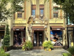 -比斯特上海购物村精品奥特莱斯