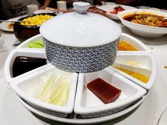 -羲和雅苑•北京烤鸭(国贸商城店)