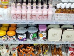 -全家便利店(愚园店)