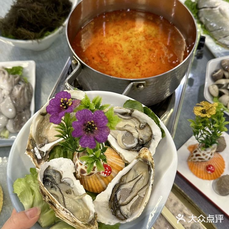 为了这糟粕醋火锅🍲我愿意一直留在三亚湾