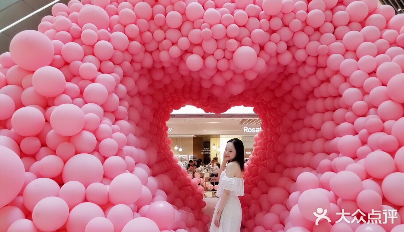 人多需要排队，一批人进去大概15分钟必须出来