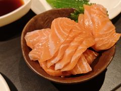 -钱小奴海鲜自助黑金店(杭州滨江龙湖店)