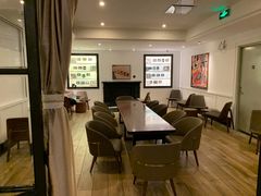 大堂-星巴克臻选(广州沙面店)