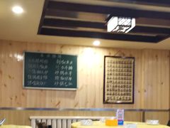 大堂-大瓦罐湘土菜(海淀南路店)