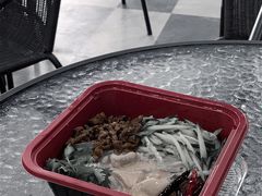 麻酱拉皮-东方饺子王(王府井关东古巷店)