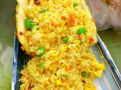 泰式菠萝炒饭-纳兰傣雀傣味餐厅