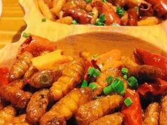 -隔壁老王·家常云南菜(花巷店)