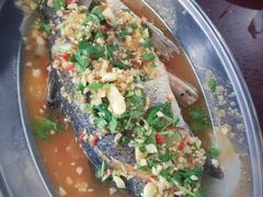 -Dang restaurant (patong phuket)