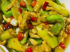 -唐伯虎新派湘菜馆(石夏时代广场店)