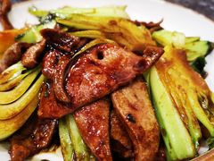 菜梗炒猪肝-菲乐餐厅(三十年经营·湖滨路店)