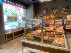 面包甜点陈列柜-巴黎贝甜(印象城店)