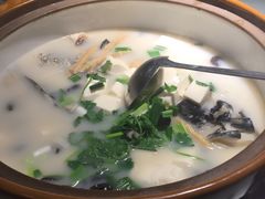 -姜君·千岛湖鱼头馆(浦东大道店)