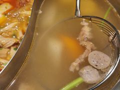 -左庭右院鲜牛肉火锅(浦江欢乐颂店)