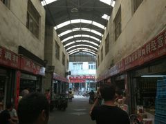 -岳各庄批发市场(西四环中路店)