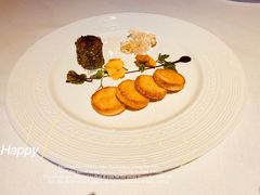 焦糖开心果鹅肝酱-Mogul Eatery·大亨餐酒馆