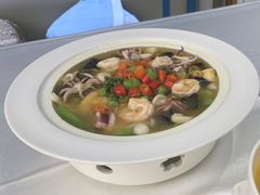 -品海楼·大连海胆锅贴馆(东港店)