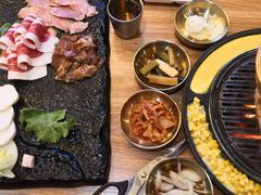-弘益铭家九炙社韩国烤肉料理(尚美店)