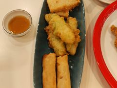 小吃三拼-南八仙·老上海味道(南京东路店)