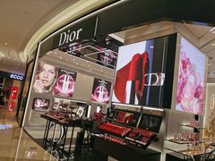 -DIOR迪奥(德基广场女装店)