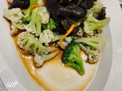 -鲜得莱渔港·小平岛海胆馆(七贤岭店)