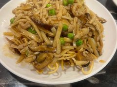 肉丝两面黄-王家沙点心店(南京西路总店)