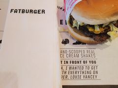 二重奏汉堡-FATBURGER 特富客汉堡(外交公寓店)