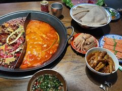 -萍姐火锅·公路夜市(武汉首店)