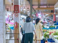 -沪陵农贸市场