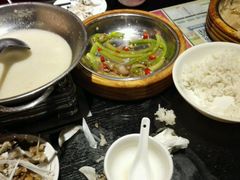 -刘胖子家常菜·蹄花焖藕(兴业店)