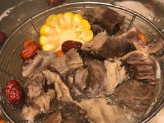 怡宝牛腩汤底-八合里牛肉火锅(新洲店)
