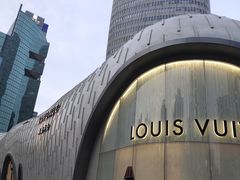 -上海尚嘉中心
