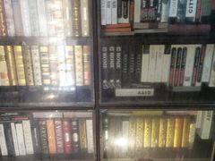 -钟书阁(松江泰晤士小镇店)