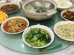 -天乐农家鱼头王(天目湖店)