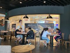 门面-必胜客(WOW中央公园店)
