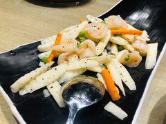 虾球炒山药-味莊·青岛菜(云霄路店)