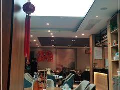 -有红鸡毛店·川菜(建设路店)