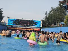 -欢乐水魔方水世界