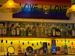 -Mx.cocktail bar