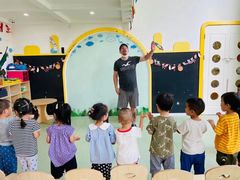 -美加国际幼儿园(四季青校区)