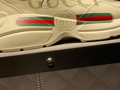-Gucci(青岛海信广场店)