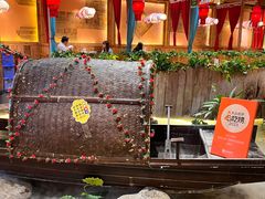 -老滇山寨•云南特色菜•地方菜•民族风情歌舞表演(金碧店)