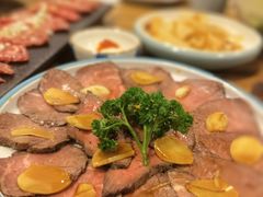 -炼火烤肉店