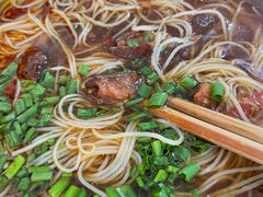 红烧牛肉粉-胡记牛杂粉