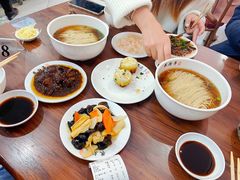 -朱新年·苏式汤团·面点(北寺塔店)
